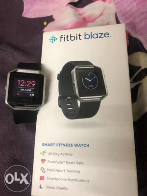 Fitbit blaze smart watch as good as new with box