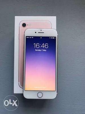 I phone 7 rose gold 128gb brand new perfect