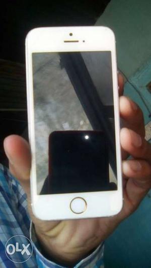 Iphone 5s 32gb Very good condition 1.5 year old