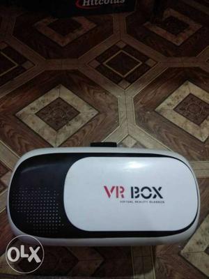 New vr box only 8 day use