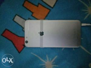 Oppo f1s 10 month old in good condition