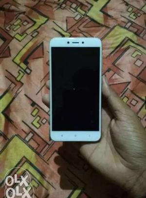 Redmi 4 3gb ram 32 GB internal with all paper in last price