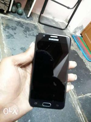 Samsung j5 prime 5months mobile with out any