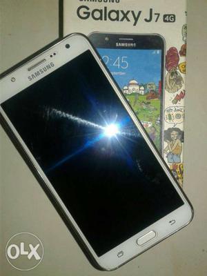 Samsung j7 very gud in work very gud condition
