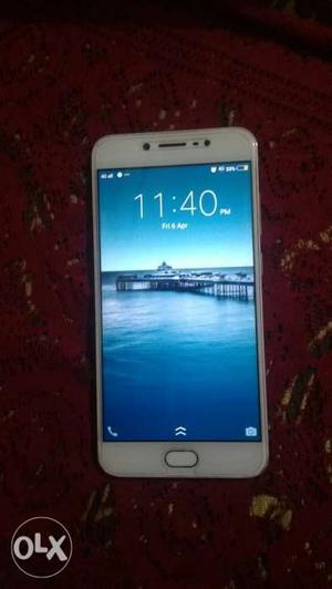 Vivo v5 phone is in good condition its still in