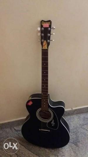 Givson semi acoustic guitar. hardly used, bought