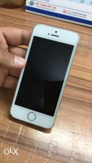 IPhone 5S 16GB Mint Condition. No Box and