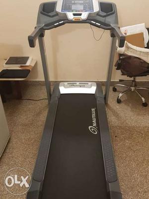 Nautilus T626 treadmill. brand new condition.