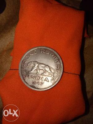 Round  Silver-colored 1 Indian Coin
