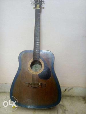 TRONAD Guitar in good condition