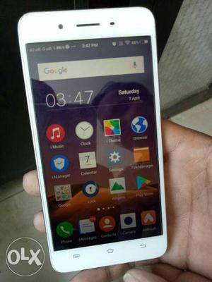 Vivo Y55L good condition, with charger,head