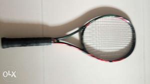 Yonex VCore DuelG 330g tennis racket
