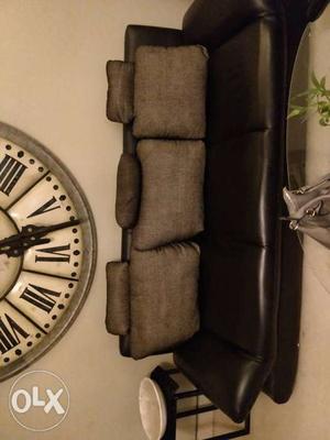 5 seater (3+1+1) broad seat sofa 5 year old no
