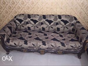 7 sheeter sofa and matress 5*6 fit thikness 10