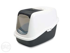 Black and white Cat Litter box (cat toilet)