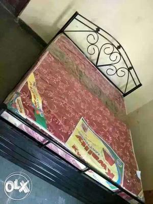 Free delivery in Pune Brand new metal double bed 5x6