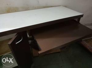 Office Working Table with Computer Desk