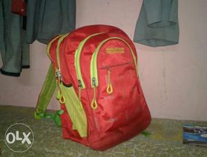 1 months used only American tourister bag