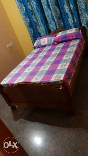 4/6 Wood cot with spring bed only 3days old