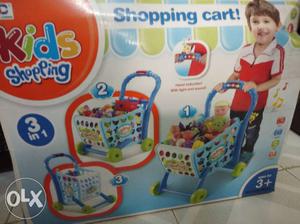 Baby shopping trolley with music and vegetables