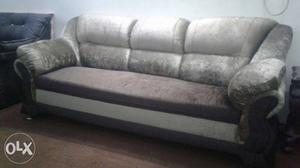 Brand new 5 seater fibre sofa