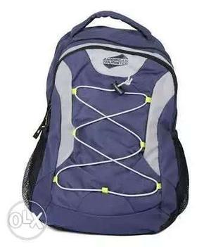 For sale wholesale price for college/ School bag and laptop