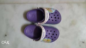 Girls crocs, purple frozen theme, used once
