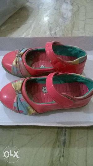Shoes for kids age agoup 3-5 yrs 100rs