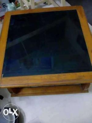 Urgently selling table