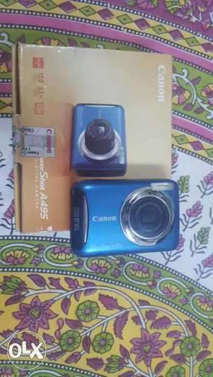 2 digital cameras 3 years old. Price Non negotiable