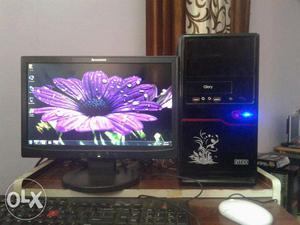 { 3gb Ram/320gb HDD/ core 2 duo cpu} 16" LCD/Key/mouse