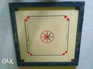 Black And Beige Carrom Board size 32 x32 chroma