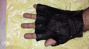 Brand New Leather HandGloves For Men Black Colour