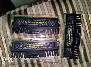 Corsair vengeance 16Gb DDR3 RAMmhz excellent