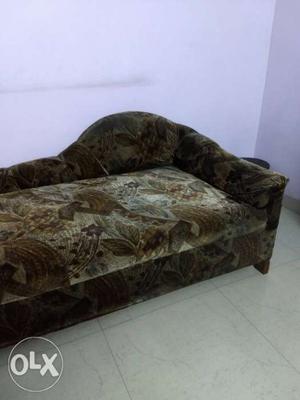 Designer couch in perfect condition