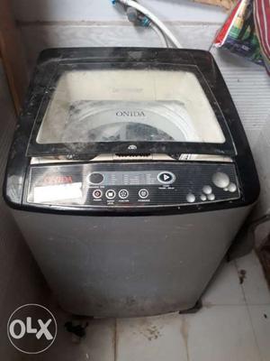 Fully automatic washing machine in good condition