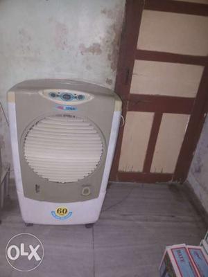 Gray And White Portable AC Unit