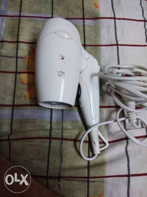 Hair dryer in excellent working condition.