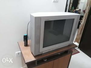 LG flatron screen TV 21" for sale