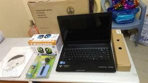 Laptop full fresh with box. Papers,cd with