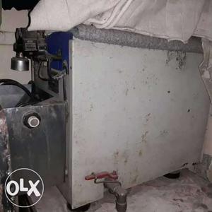 Mini Steam ironing with boiler and generator for