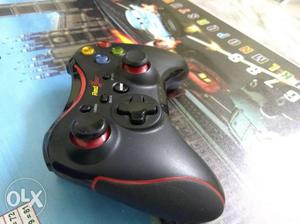 Red Gear Black And Red wireless PC, Android, Xbox 360
