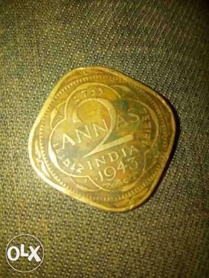  Scalloped Gold-colored 2 Indian Annas Coin