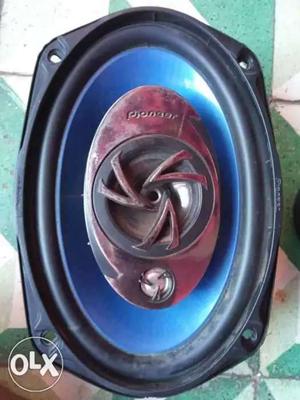 Sell Car speakers pioneer working condition