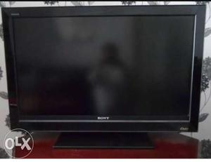 Sony bravia 40 lcd tv 1 year old accilent