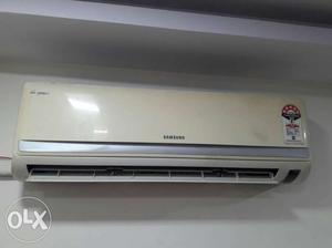 Split ac inexcellent working condition. 1.5 ton,