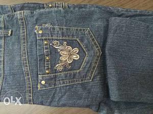 36 waist ladies jeans.