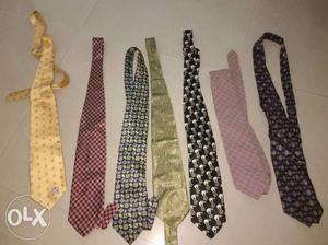 All branded ties sparingly used like park avenue