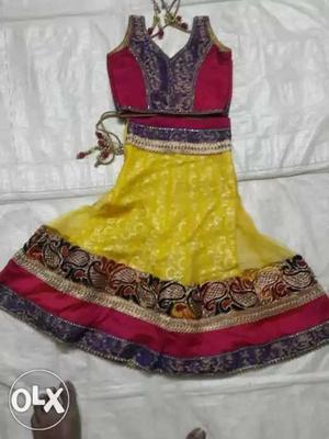 Attractive choli, for 3 to 5 year girl...