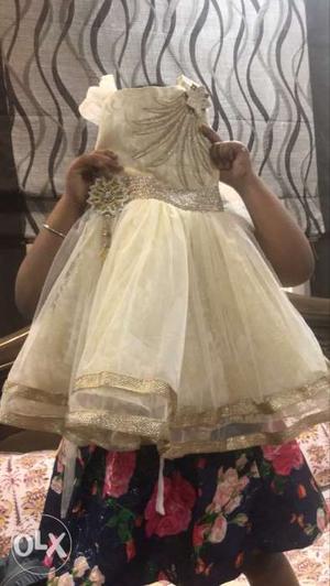 Awsome condition party wear frock of 1 yr to 2yr